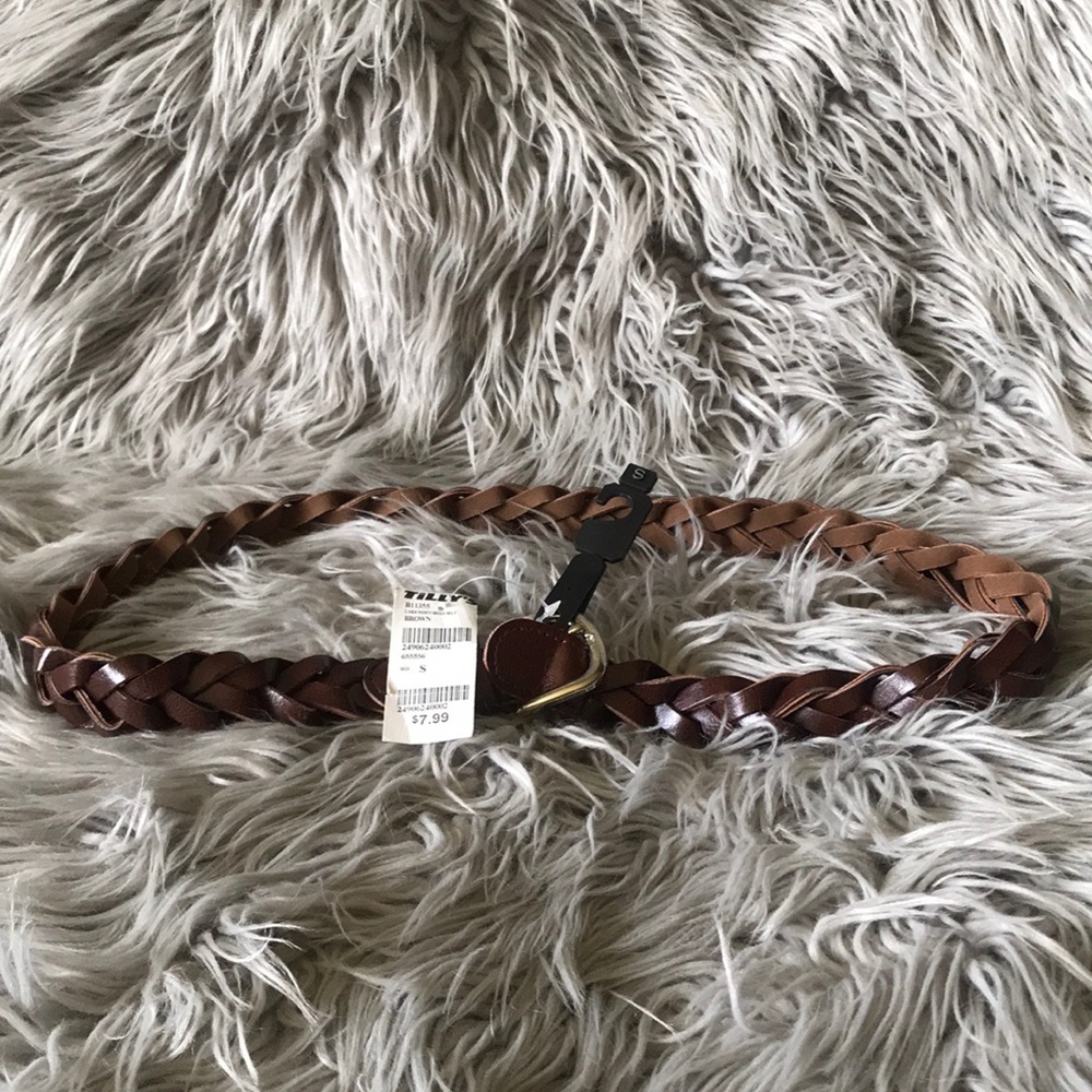 Brown Tillys belt